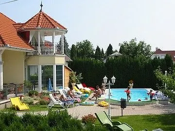 Admiral Family 4*